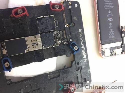 iPhone6S扩容后频繁死机重启 手机 无法开机维修