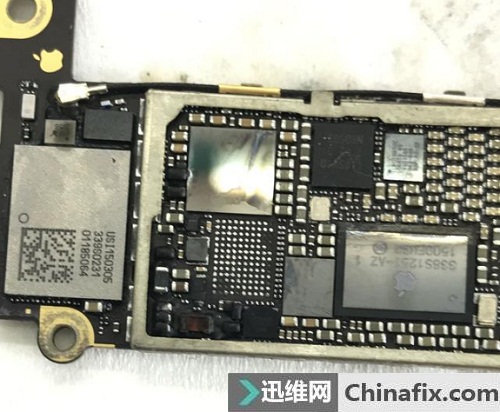 iPhone6重摔后手机 无法开机故障维修