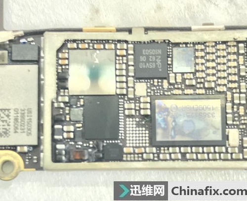 iPhone6重摔后手机 无法开机故障维修