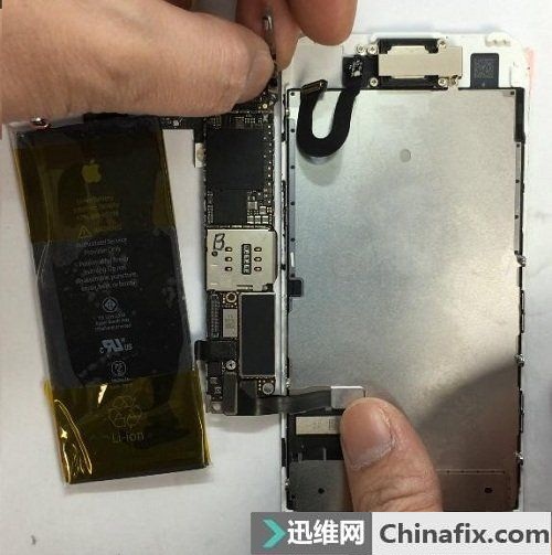 iPhone7手机 无法开机维修