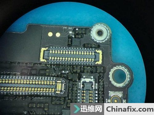 iPhone6S背光灯不亮维修思路