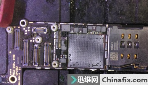 iPhone6开机满屏英文 手机无法开机故障维修