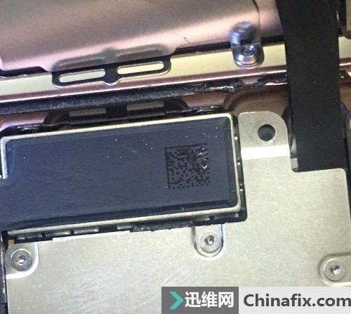 iPhone 7手机 开不了机故障维修