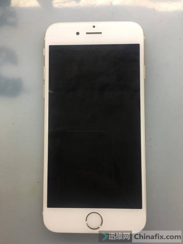 苹果iPhone6手机进水无法开机故障维修案例