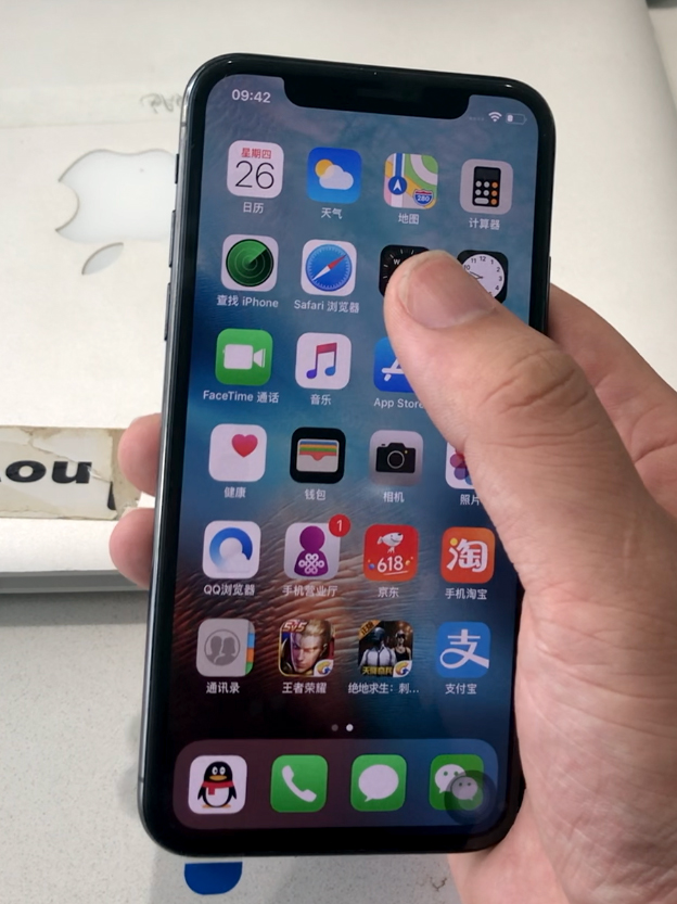 iPhone X手机进水不开机维修 图3